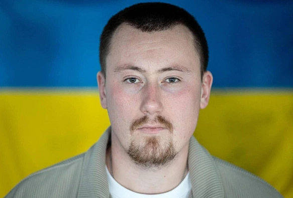 we.ua - На обід - страви з господарського мила і туалетного паперу, на десерт - бутерброди з зубною пастою: морпіх зі Зміїного про реалії російського полону