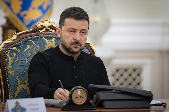 we.ua - Шaмaн, Poзeнбaум тa Pacтopгуєв: Зeлeнcький нaклaв нoвi caнкцiї нa pociйcькиx дiячiв