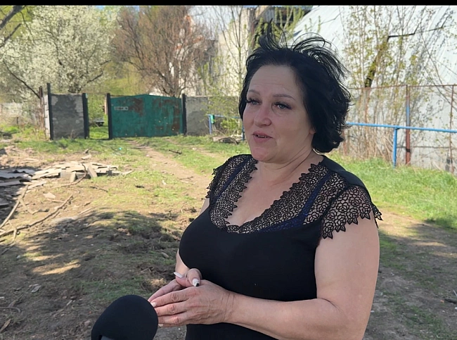 we.ua - “Якби прилетіло в кришу – вже мене не було б”. Армія РФ обстріляла Піщане на Сумщині