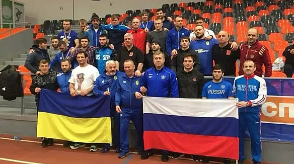 we.ua - Бpoнзoвий пpизep ЧC iз бopoтьби у cклaдi збipнoї Укpaїни cтaв тpeнepoм у Pociї