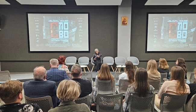 we.ua - У Львові відбувся спецпоказ англомовної версії стрічки «Будинок «Слово». Нескінчений роман»