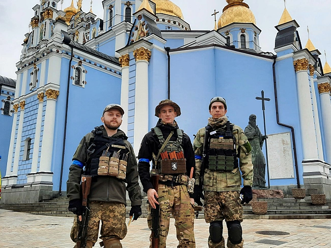 we.ua - Хотів стати частиною історії. Скофілд про колумбійців у 3 штурмовій, полонених РФ і парк ветеранів у Франківську