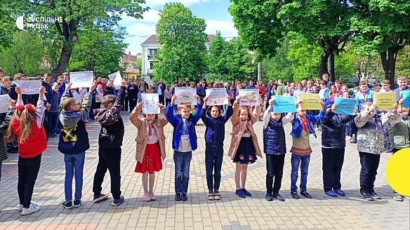 we.ua - День пам'яті та примирення — у навчально-реабілітаційному центрі Луцька. СУСПІЛЬНЕ | ВІДЕОНОВИНИ