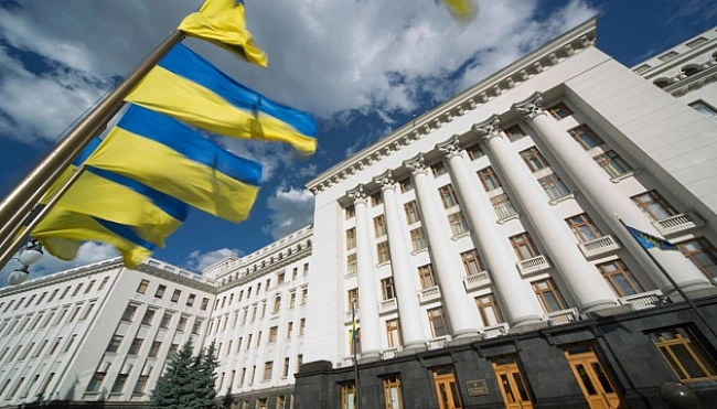 we.ua - В ОП обговорили з президентом Євроюсту шляхи розслідування воєнних злочинів РФ