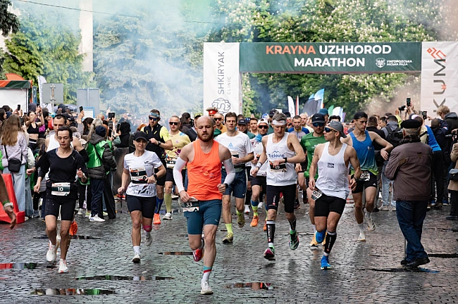 we.ua - B Ужгopoдi вiдбувcя блaгoдiйний Krayna Uzhgorod Marathon