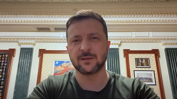 we.ua - Мамуль, не переживай, я поїв: Зеленський зворушливо привітав маму з Днем матері