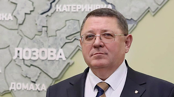 we.ua - Мер Лозової поскаржився на зникнення свого заступник під час відрядження до Чехії
