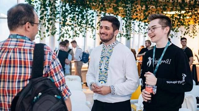 we.ua - Вишиванка через штучний інтелект: для чого це потрібно та чому це популярно