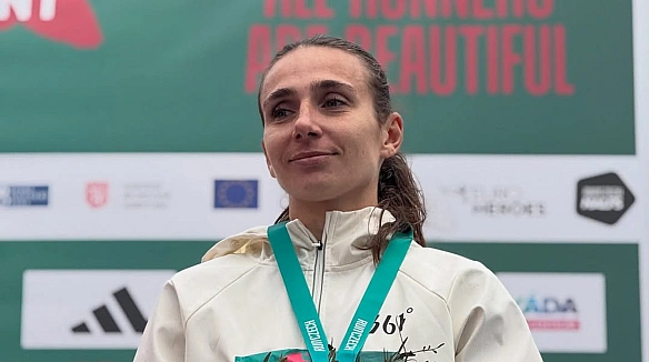 we.ua - 🥉 Kaлюжнa cтaлa бpoнзoвoю пpизepкoю нaпiвмapaфoну Karlovy Vary Half Marathon