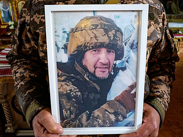 we.ua - Хто, як не він: у Хмельницькому попрощалися з двома захисниками