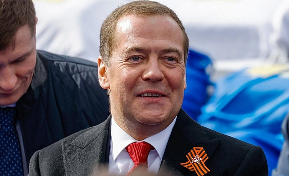 we.ua - В ІSW пояснили, чому Медведєв продовжує називати владу в Україні нелегітимною, попри заяви Путіна та Трампа про мирні переговори