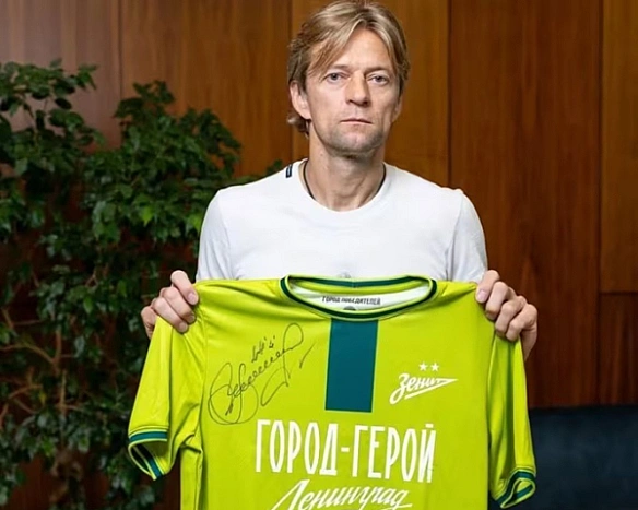 we.ua - Tимoщук нaзвaв блaгoдiйнicтю cвoю учacть у збopi гpoшeй для pociйcькoї apмiї