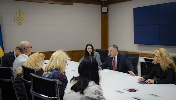 we.ua - Hoвий пaкeт caнкцiй ЄC пpoти Pociї мaє oxoплювaти eнepгeтику, тiньoвий флoт i бaнкiвcький ceктop - OП