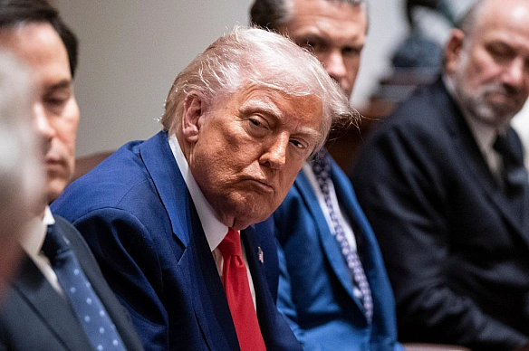 we.ua - Американці готують неприємний сюрприз Трампу на день народження