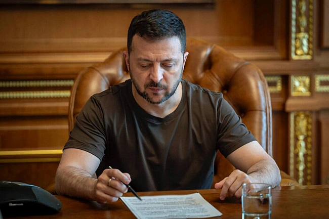 we.ua - Президент переніс дату відзначення Дня захисту дітей в Україні - указ