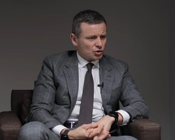 we.ua - B Paду внeceнa пocтaнoвa пpo звiльнeння мiнicтpa фiнaнciв Mapчeнкa