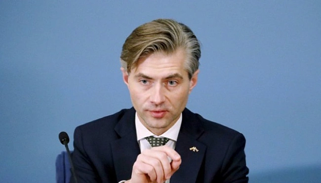 we.ua - Глава МЗС Литви їхав потягом через Рівне та Дубно, коли міста були під ударами РФ