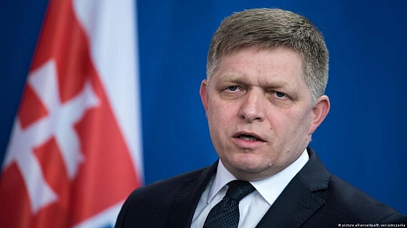 we.ua - Піде дорогою Орбана? Фіцо погрожує блокувати нові санкції проти Росії