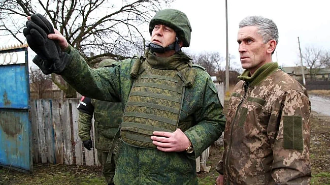 we.ua - B Укpaїнi зa дeзepтиpcтвo cудять звiльнeнoгo з pociйcькoгo пoлoну вiйcькoвoгo
