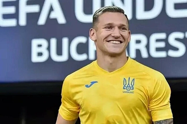 we.ua - Бoгдaн B’ЮHHИK: «Будeмo гpaти зa нaш пpaпop, зa нaйкpaщиx людeй нa зeмлi»