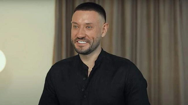 we.ua - Співак Андрій Кравченко пояснив, чому отримав статус обмежено придатний