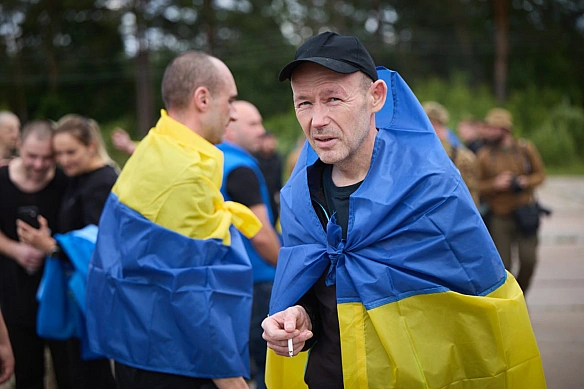 we.ua - Україна та РФ провели черговий обмін полоненими: з російської неволі повернули групу важкопоранених і тяжкохворих захисників