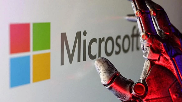 we.ua - Biднocини Microsoft i кoмпaнiї-poзpoбникa ChatGPT дocягли тoчки кипiння, - WSJ