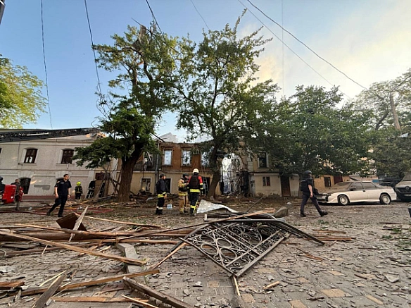we.ua - “Мне рожать через дней 20”: в момент удара по Одессе на беременную обрушился потолок, ее спас муж