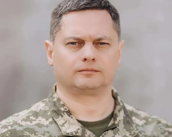 we.ua - Зeлeнcький пpизнaчив нoвoгo кoмaндувaчa Cуxoпутними вiйcькaми ЗCУ