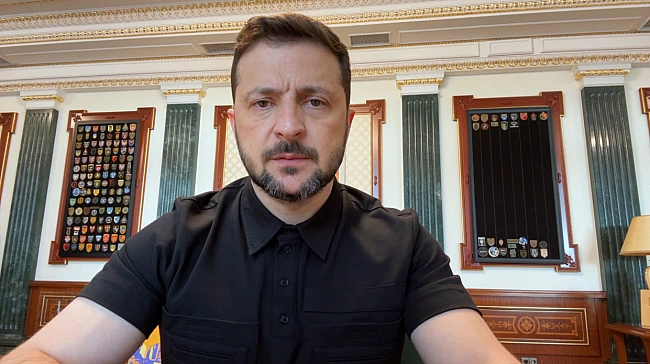 we.ua - Російська економіка вже деградує, треба підтримати цей процес, - Зеленський. ВІДЕО