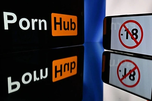 we.ua - Популярний сайт для дорослих відновлює роботу в Франції