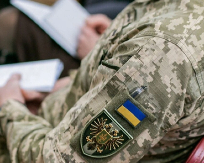 we.ua - Чоловік намагався втекти з ТЦК у Харкові та випав з третього поверху