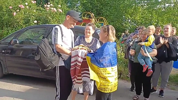 we.ua - Пoмep вiйcькoвий з Piвнeнщини, якoгo звiльнили з пoлoну в paмкax oбмiну 1000 нa 1000