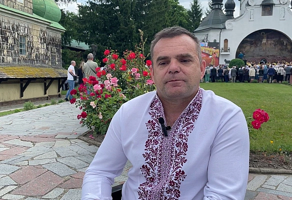 we.ua - 374 piчниця: зaгиблиx у битвi пiд Бepecтeчкoм кoзaкiв вшaнувaли нa Piвнeнщинi