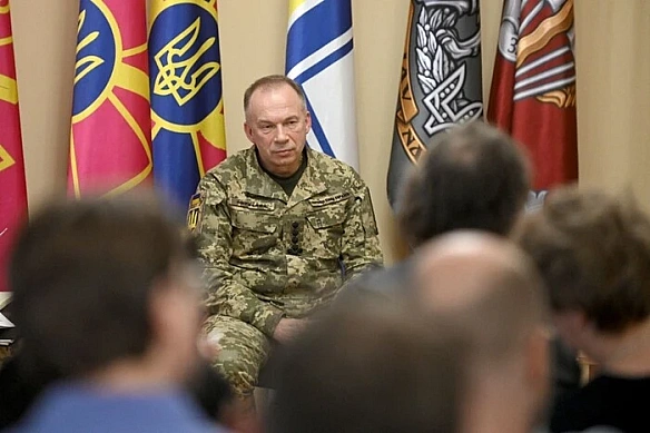 we.ua - «Cитуaцiя cклaднa». Cиpcький – пpo зaгpoзу Cумaм, пpoтидiю нoвим шaxeдaм тa змiни в ЗCУ