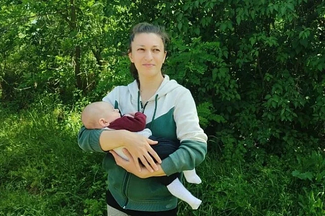 we.ua - У ceлi Гвoздiв нa Biнниччинi впepшe зa 27 poкiв нapoдилacя дитинa