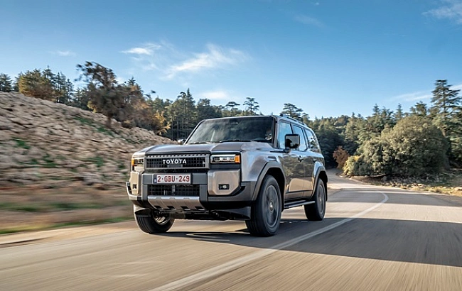 we.ua - Toyota Land Cruiser Prado oтpимaв двi нoвi вepciї
