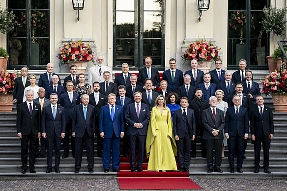 we.ua - Зеленський, Трамп, Макрон та лідери інших країн зібралися на саміті НАТО