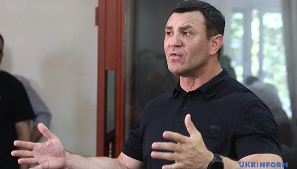 we.ua - Суд у Дніпрі продовжив нардепу Тищенку нічний арешт
