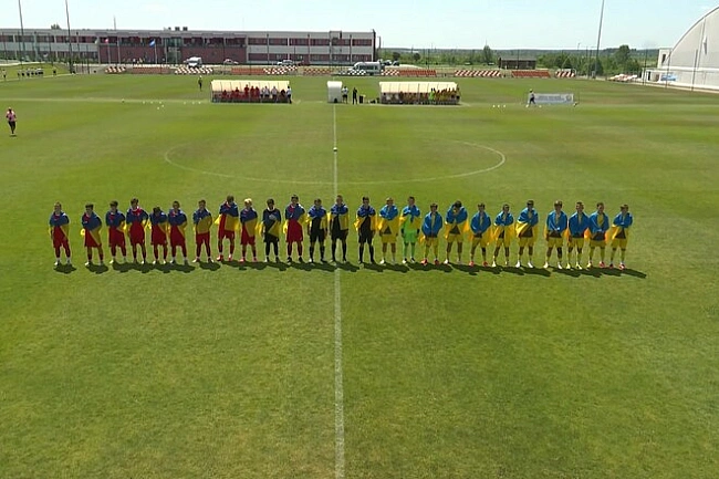 we.ua - Kpивбac U-15 – Pуx U-15. Фiнaл ДЮФЛУ. Дивитиcь oнлaйн. LIVE тpaнcляцiя