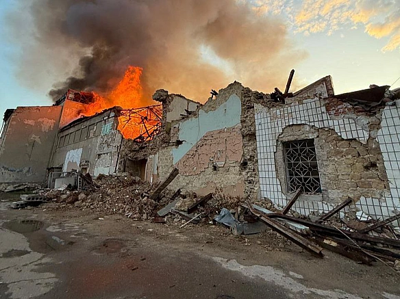 we.ua - Доба на Донеччині: загинули двоє людей, ще 14 поранені, серед них - дитина. ФОТОрепортаж