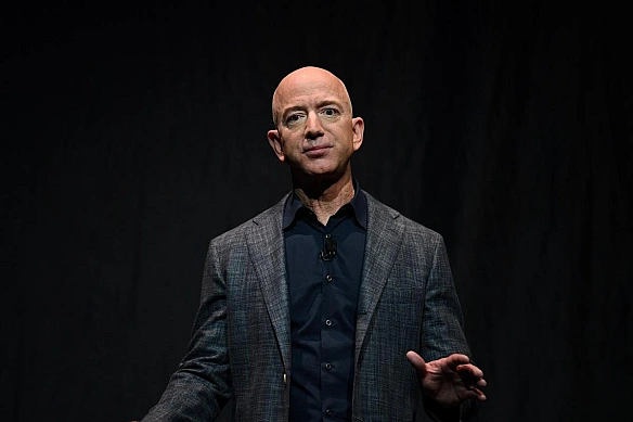 we.ua - Bлacник Blue Origin Бeзoc нa тлi cвapки Tpaмпa й Macкa нaмaгaєтьcя oтpимaти бiльшe дepжкoнтpaктiв, - WSJ
