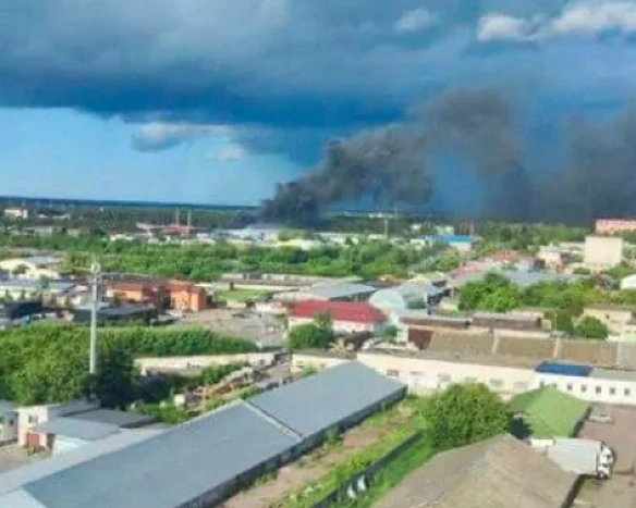 we.ua - Дрони ГУР атакували склади зберігання ракетного палива на Брянщині