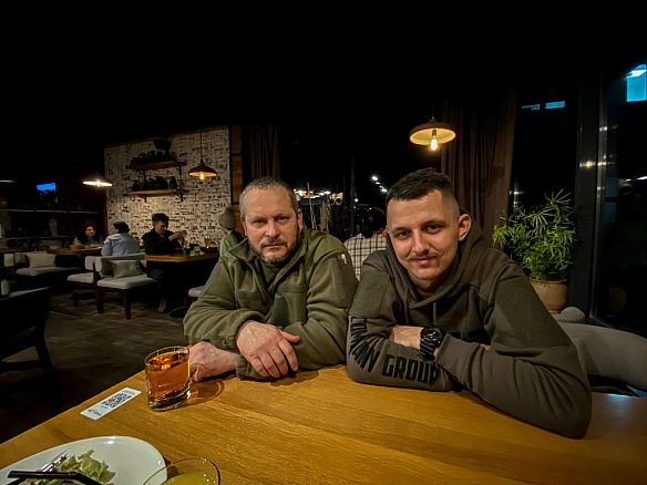 we.ua - Батько, яким я пишався: у Черкасах попрощаються із військовим Олегом Хижняком
