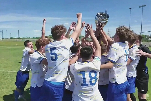 we.ua - Динамо U-16 стало чемпіоном ДЮФЛУ, обігравши у фіналі ЛНЗ U-16