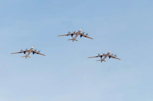 we.ua - У Росії злетіли бойові літаки Ту-95: ворог готує обстріл