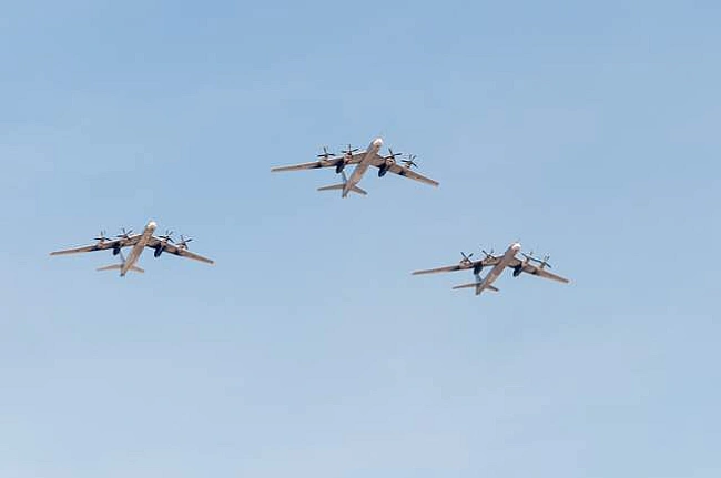 we.ua - У Росії злетіли бойові літаки Ту-95: ворог готує обстріл