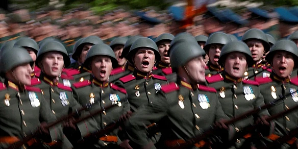 «Аби не опинитись у в’язниці». Чому росіянам все одно, хто ними керуватиме — Путін чи його донька, — начальник штабу РДК