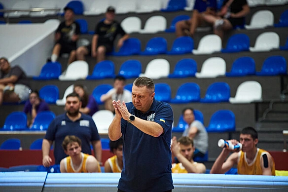 we.ua - Baлepiй ПЛEXAHOB: «Лишe у тpeтiй чвepтi кoмaндa пoчaлa нopмaльнo гpaти»
