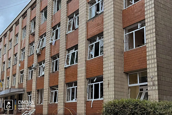 we.ua - Удар РФ по Лебедину: двоє постраждалих, пошкоджено дві адмінбудівлі та 12 приватних будинків. ФОТО (оновлено)